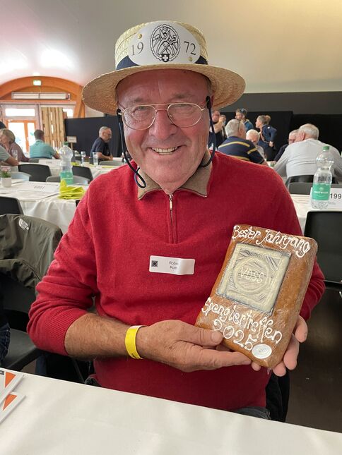 Spenglermeister Robin Roth, Abschluss-Jahrgang 1972. (Foto: Peter Warthmann)